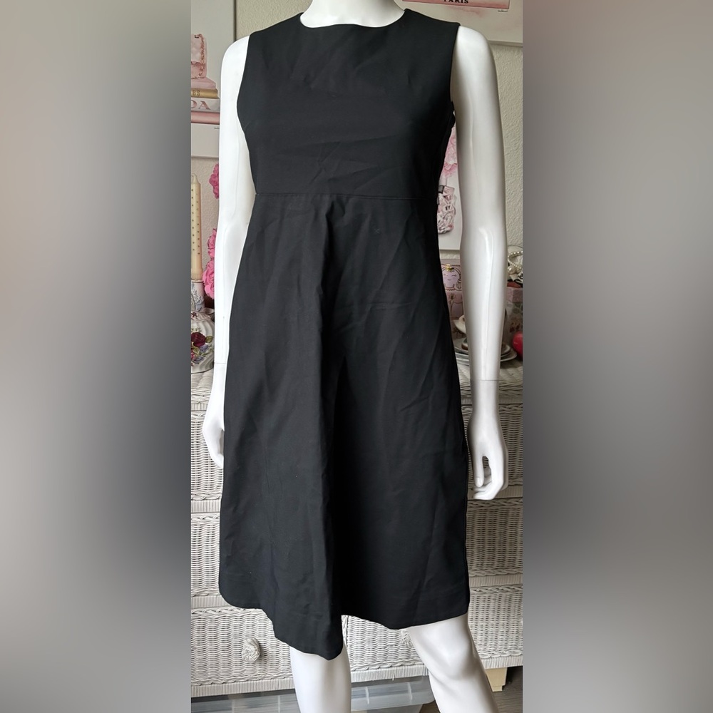 COS Shift Dress Cotton Sleeveless round neckline unlined in Black Size 6